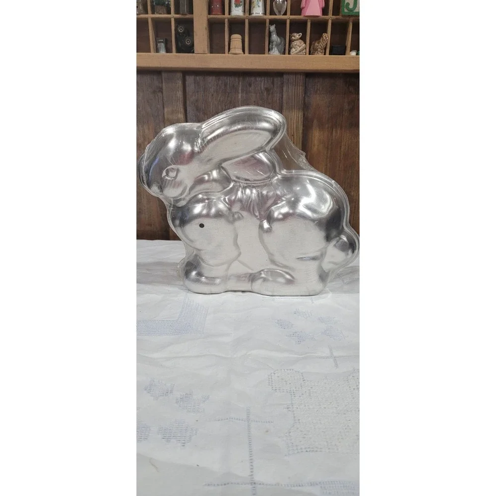 Nordic Ware bunny rabbit